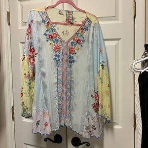 Gorgeous Johnny Was floral top. Detailed Embroidery makes this a show stopper!